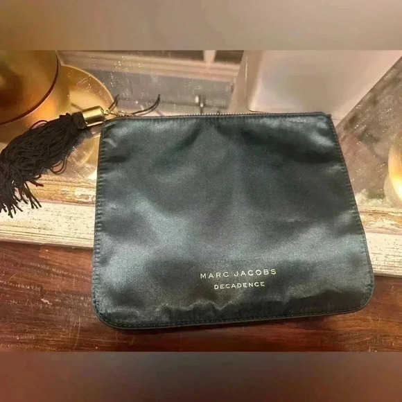 MARC JACOBS green purse pouch - Picture 1 of 5